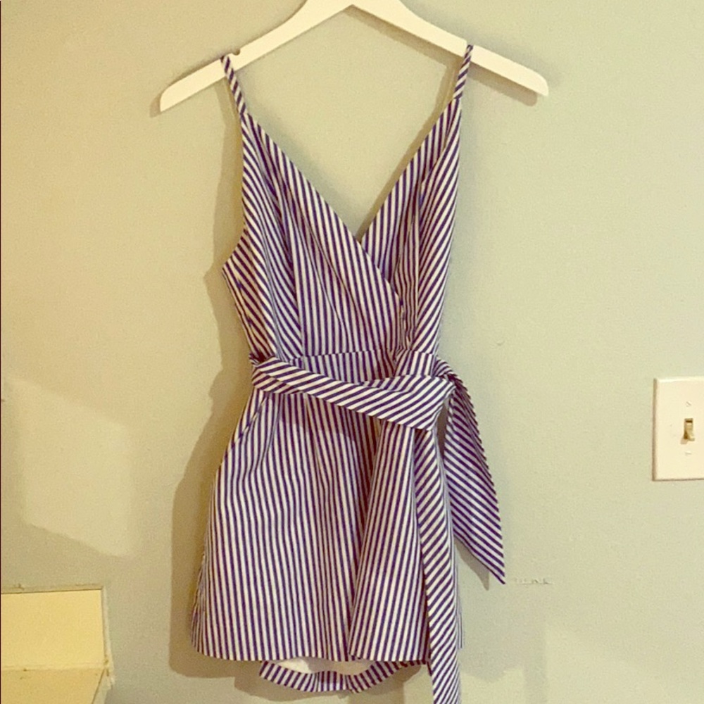 Finders Keepers Romper Sz S blue stripes